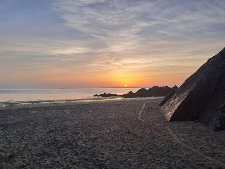Charmant T3 Lumineux A 2 Pas Des Plages Appart 5 ビニック エクステリア 写真